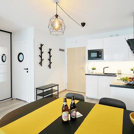 Apartament Andar Z Miejscem Parkingowym Kołobrzeg Eksteriør bilde